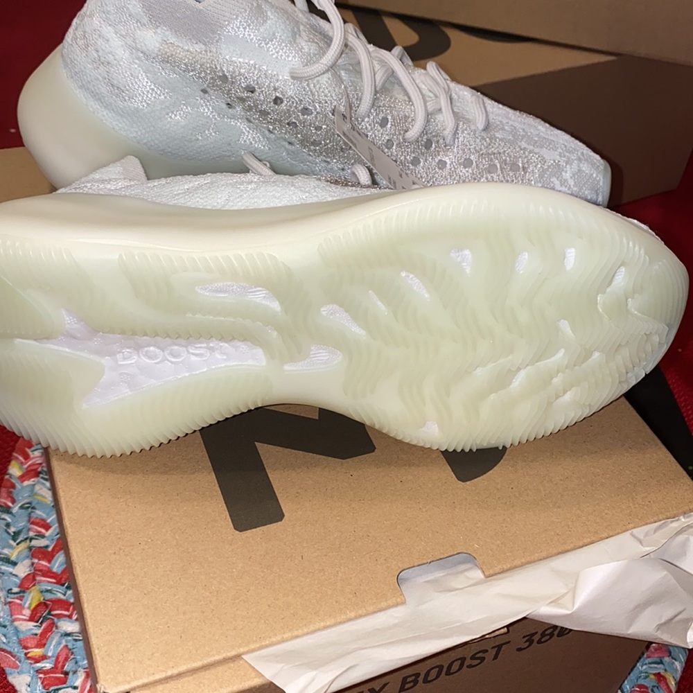 Yeezy boost 380 adidas sneakers - Picture 9 of 9